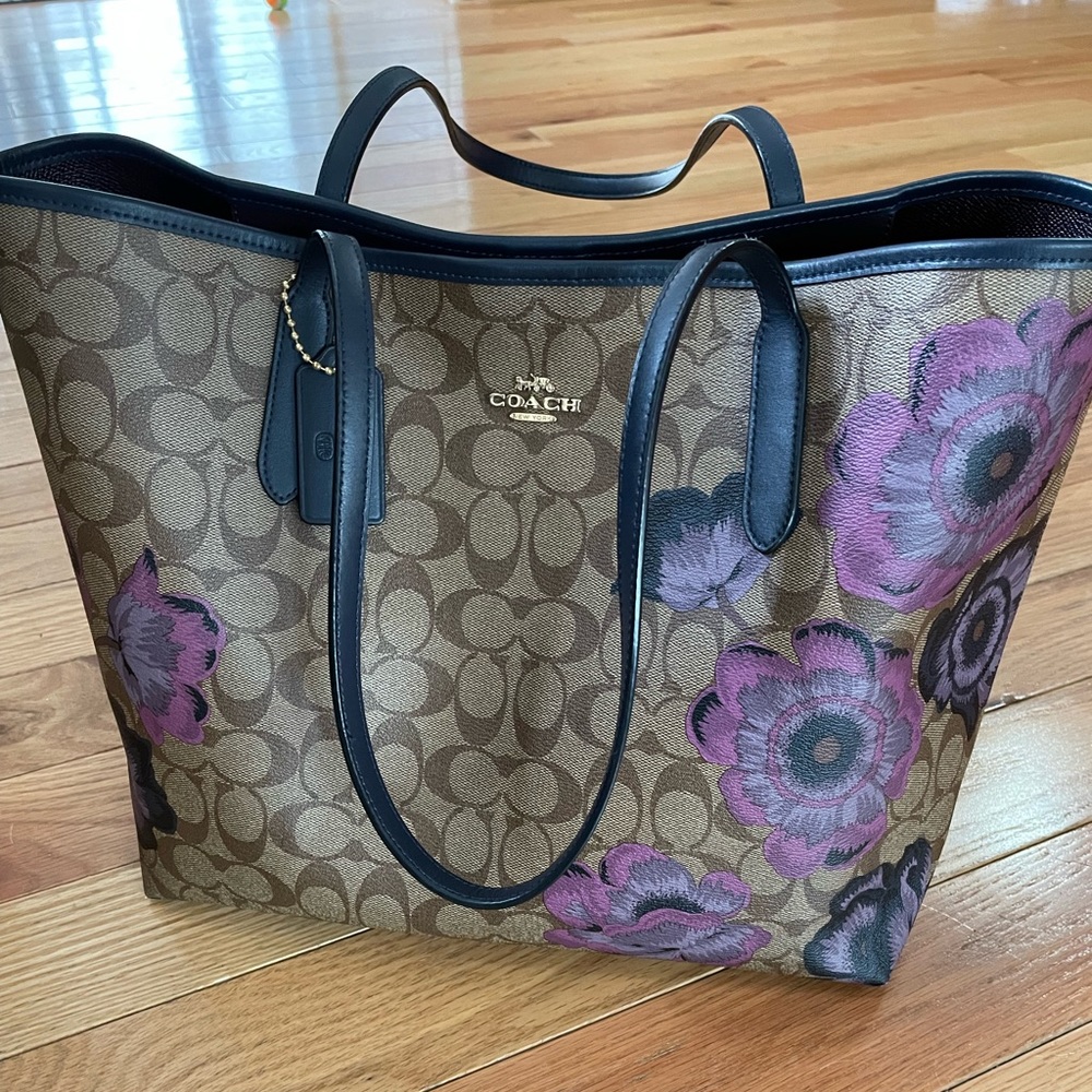 Coach floral kaffe tote